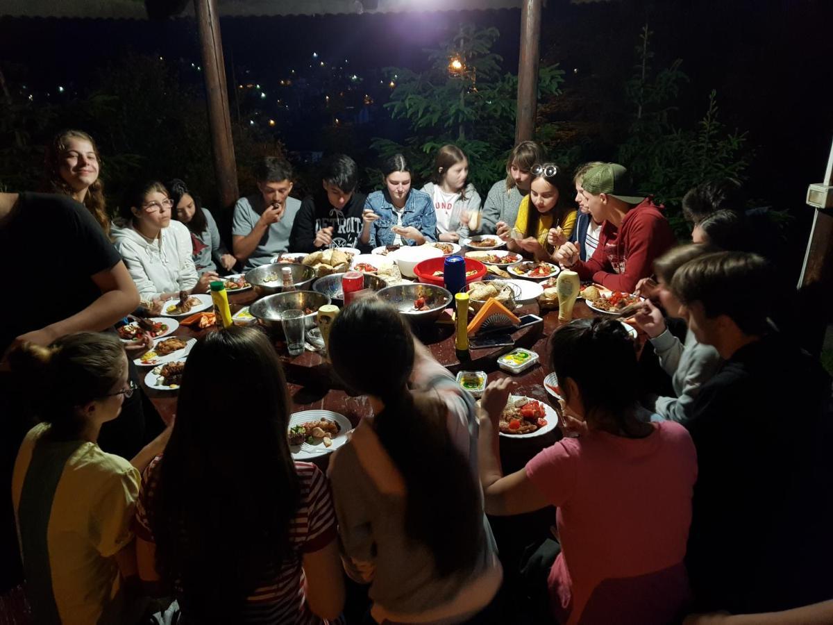 Vila Alunis Buşteni Esterno foto