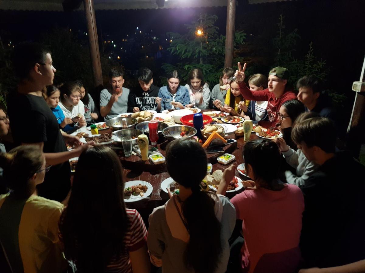 Vila Alunis Buşteni Esterno foto